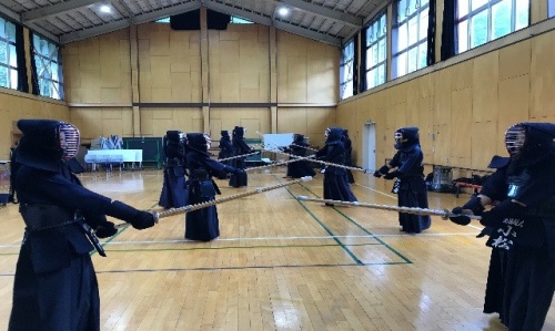 交流稽古の様子