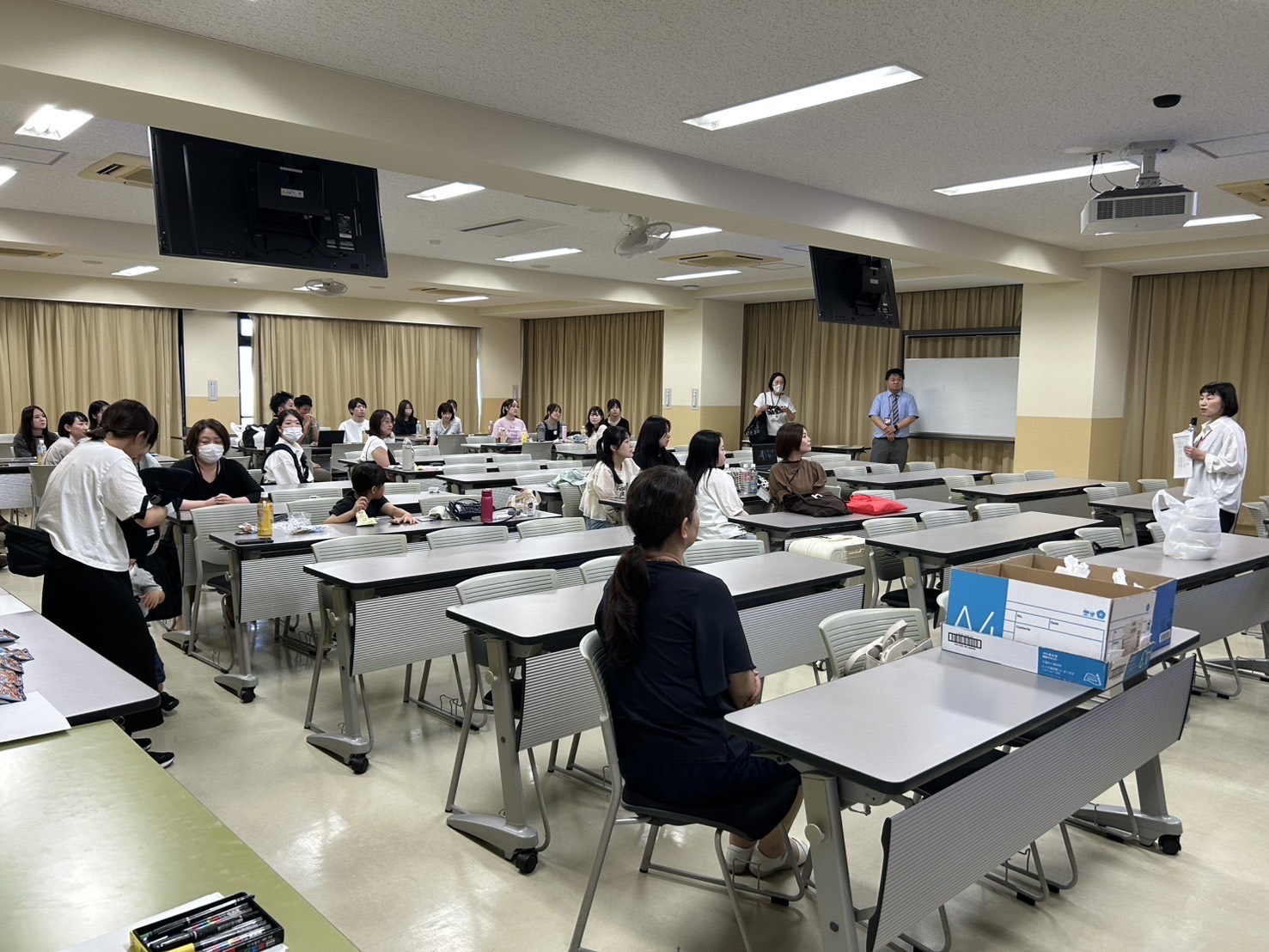 歓談後、保健看護学科 学科長 渡邊生恵先生より、閉会の言葉をいただきました。