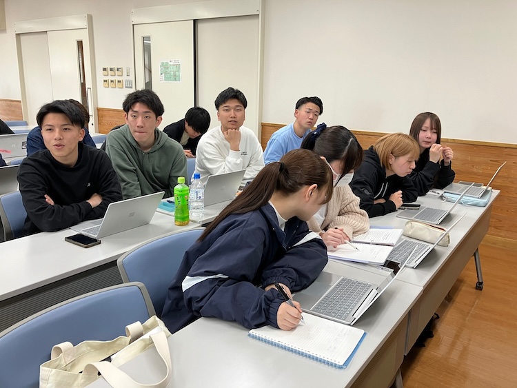 「福祉行政入門」で自らのキャリアを考える〜判断推理の問題に挑戦！〜
