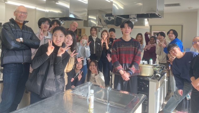 留学生送別会を開催しました