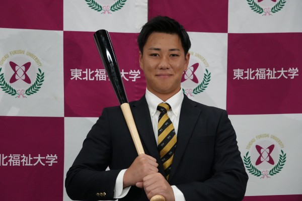 本学硬式野球部・漁府選手ソフトバンク育成ドラフト10位指名／プロ野球ドラフト