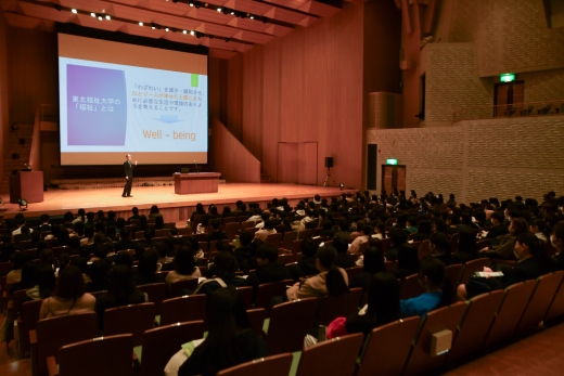 大学説明、学部・学科説明の様子