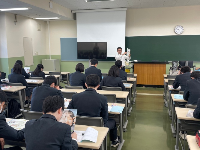 共生まちづくり学部の講義