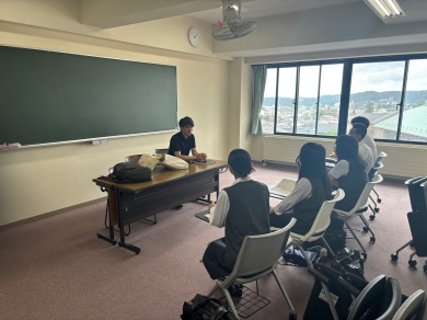 教育学科の研究室訪問