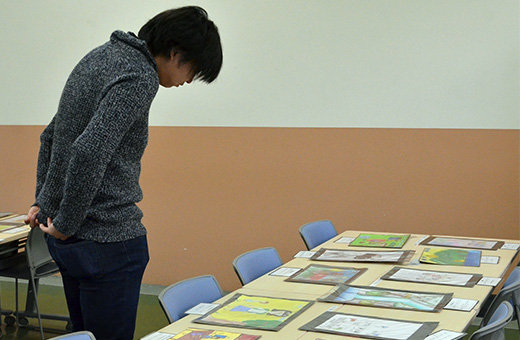 カレンダーの原画展示も行いました