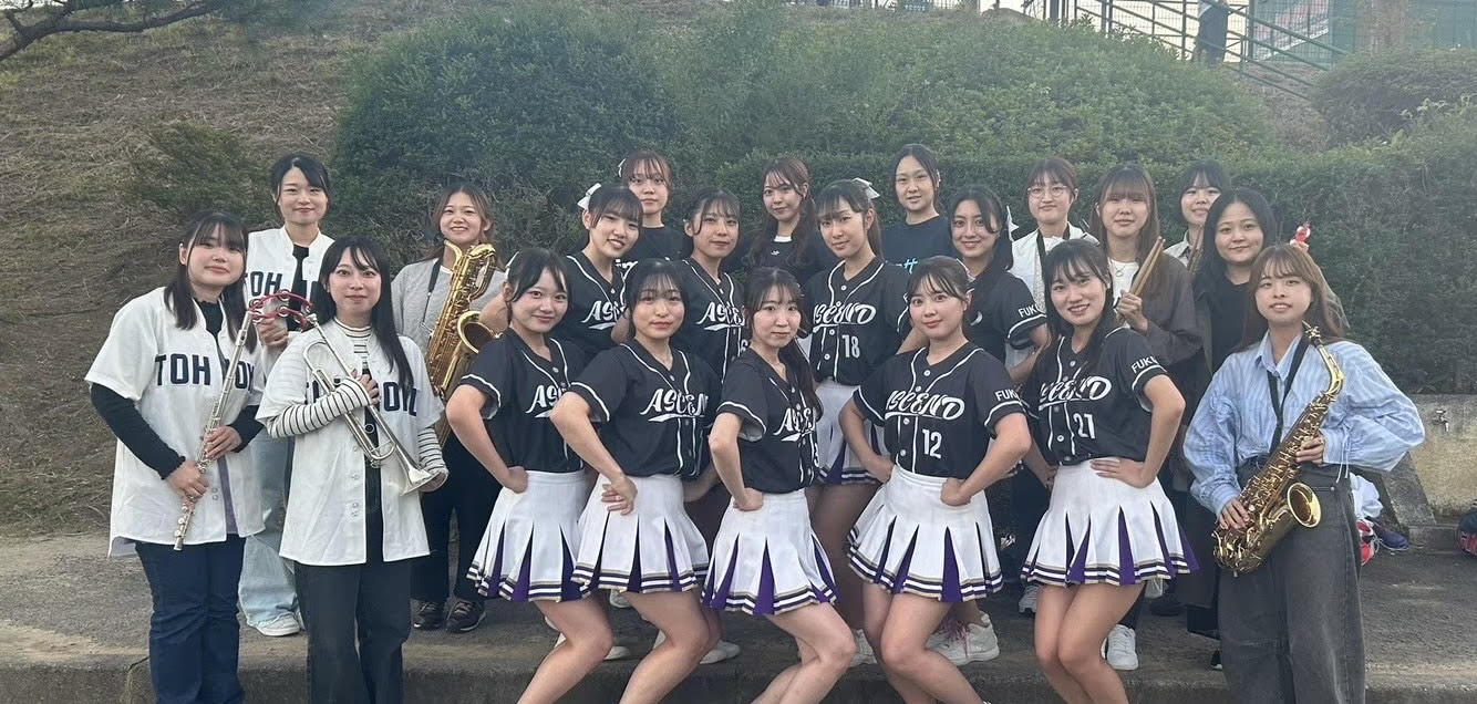 東北福祉大学　チアリーディングチーム　ユニフォーム セット　チア　チアリーダー FsCapCvakAEazDS.jpg