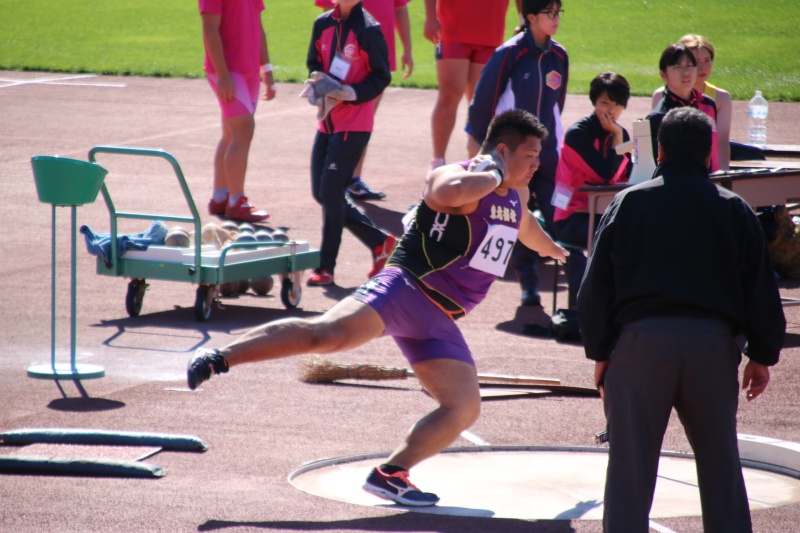 男子砲丸投