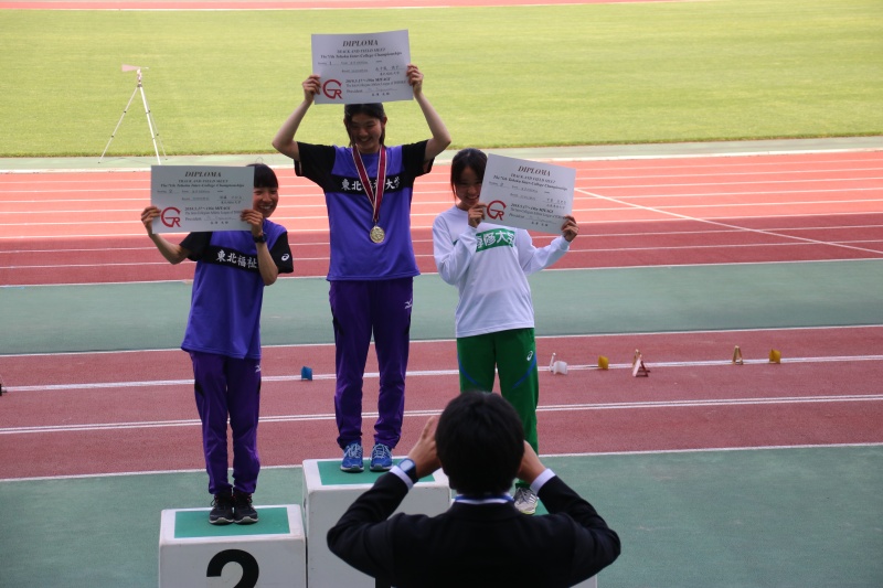 女子10000mで優勝した五十嵐徳子