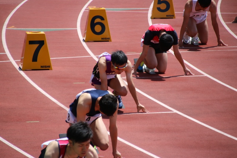 男子200m予選　阿部選手
