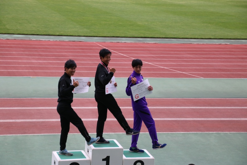 男子400mH表彰　倉田選手