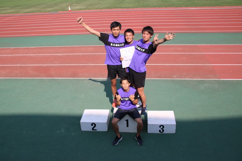 男子4×400mR表彰 鈴木選手と荒選手と亀谷選手と熊谷選手