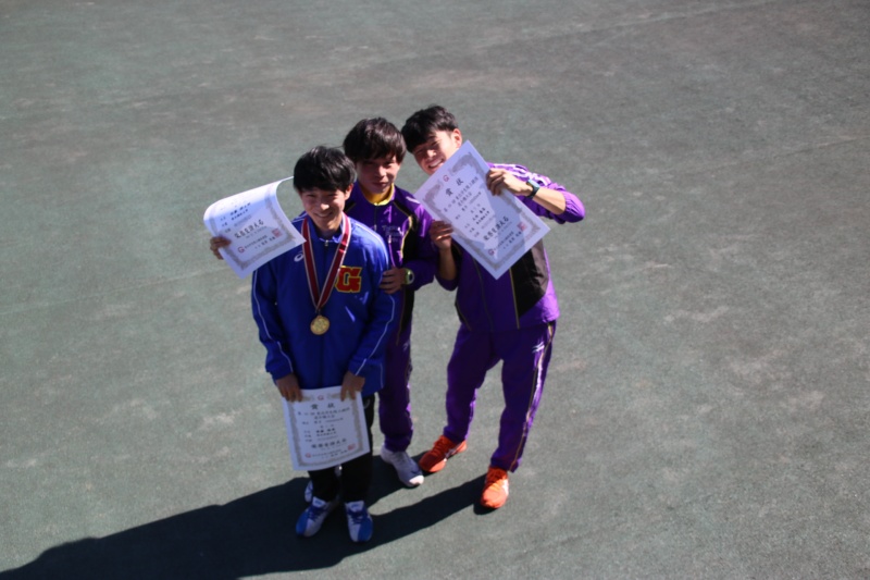 男子10000mW表彰　佐藤選手と大内選手