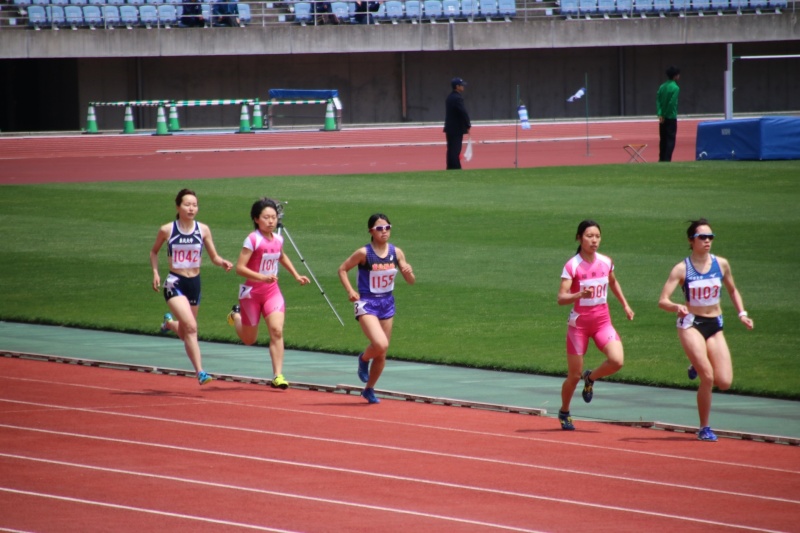 女子800m