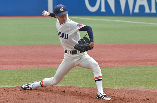 5回1/3を投げ2安打無失点と力投した先発の小野