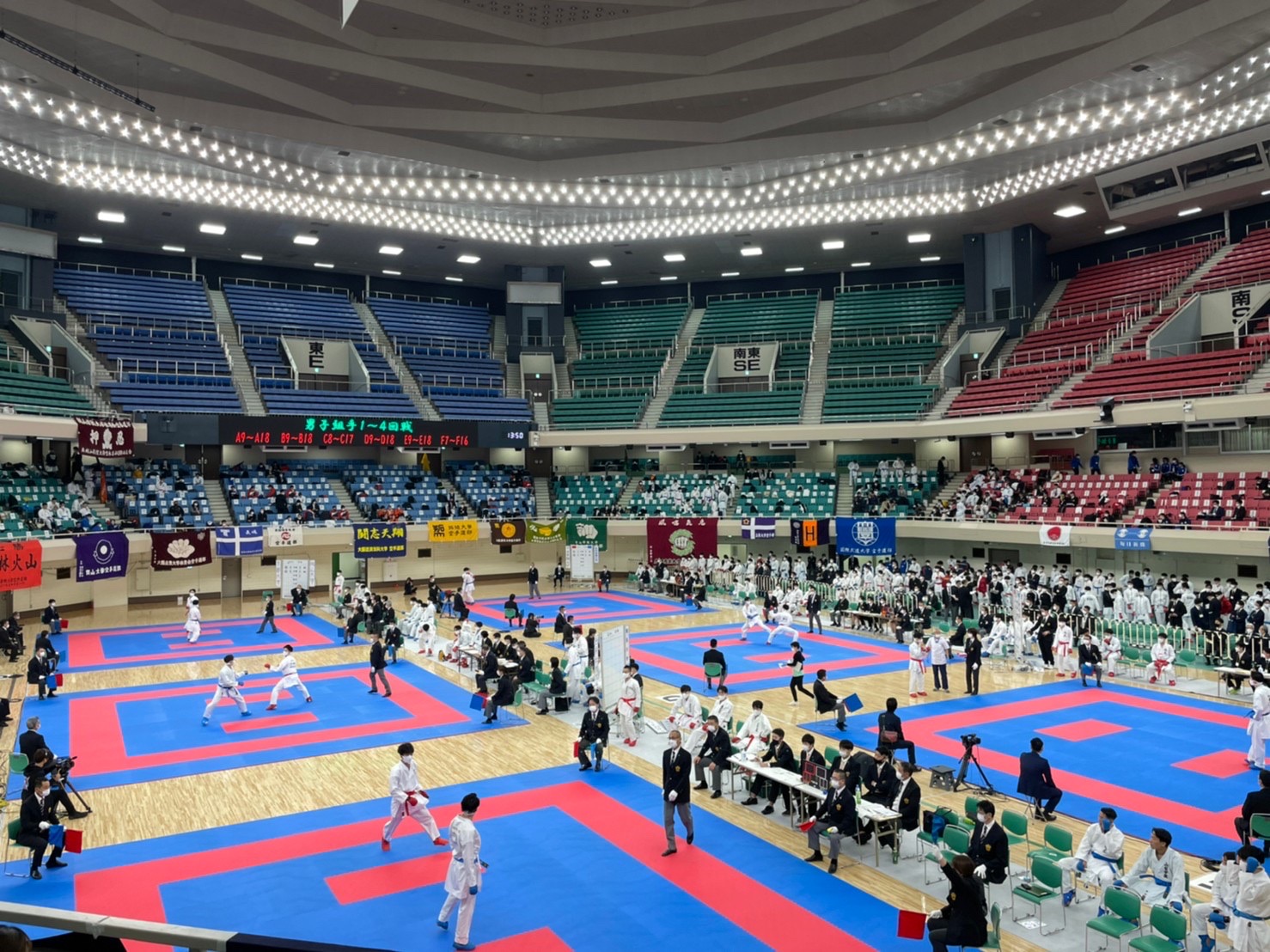 男子団体組手、関東勢に勝利／第65回全日本大学空手道選手権大会