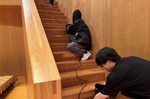 LED仕込みの様子