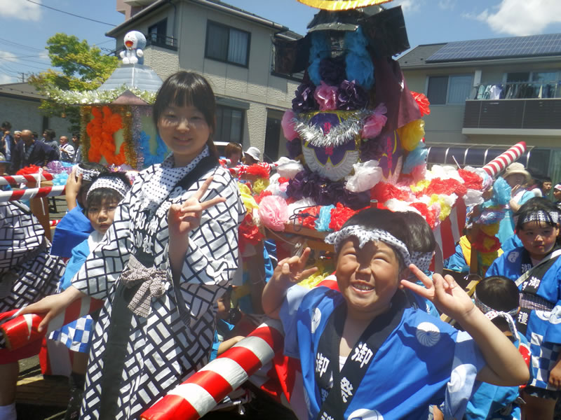 羽黒神社神輿担ぎ（６月）
