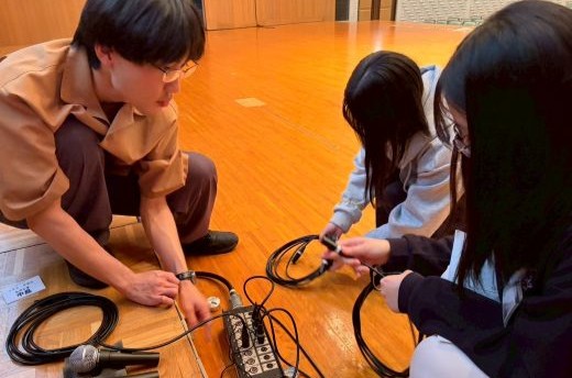 音響班の様子