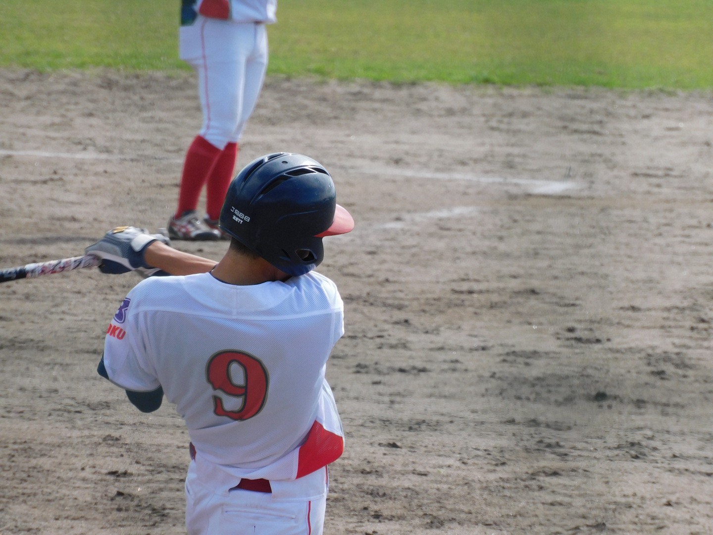 須田から12球(内6球がファール)粘った百瀬(2年)