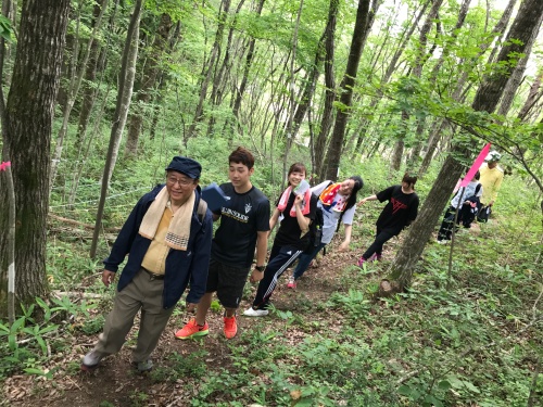 自然道の中は幾分涼しい感じがします
