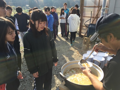 待ち遠しかったお昼ごはんの時間