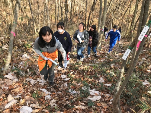 中村先生、学生の先を行きます