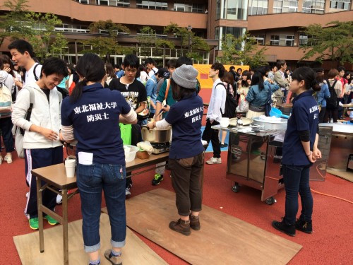 リエゾンゼミⅠの防災訓練で活躍する防災士