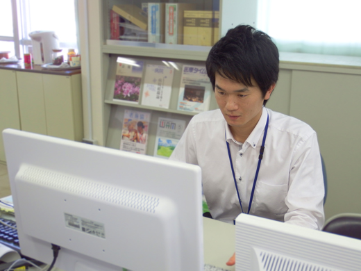 社会医療法人明和会 本部人事部 奥山 旭さん（所属部署と肩書はインタビュー当時のものです）