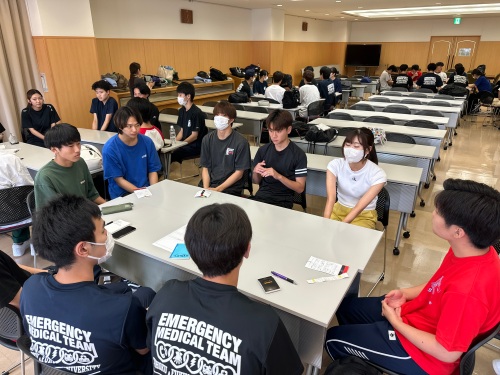 学生間交流のグループワーク