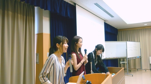 ファシリテーターの学生たち
