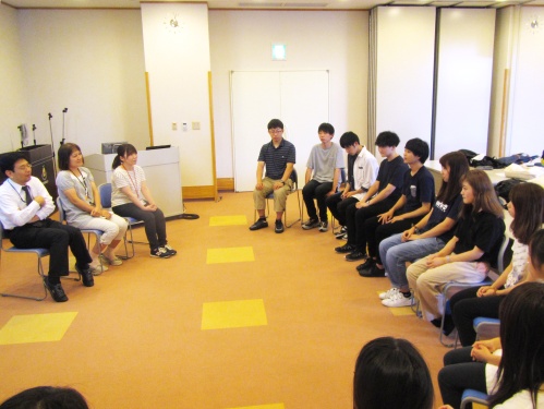 座談会の様子