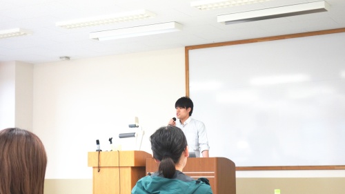 卒業生の金子さん