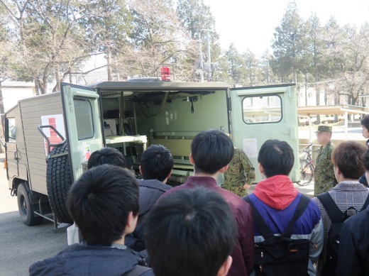 救急救命士課程　陸上自衛隊の訓練を見学
