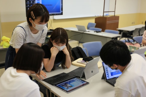 プレゼンの準備中