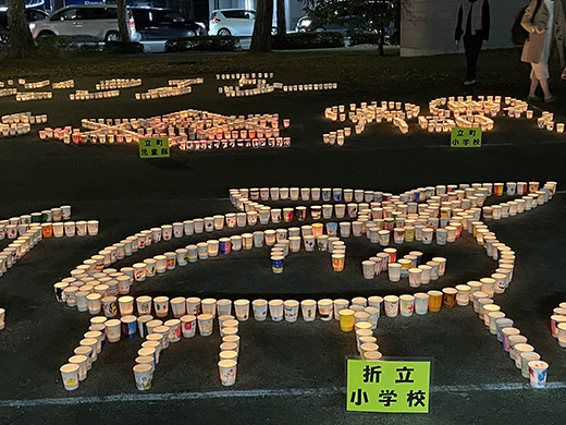児童館の児童や小学生による、手作りのキャンドル