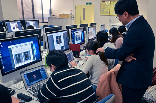 プログラミング応用Ⅰ・Ⅱ