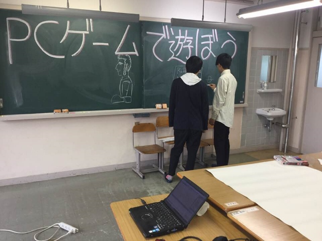 開場前の準備の様子