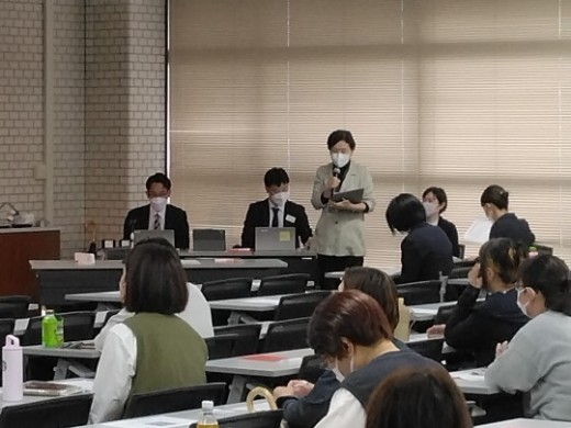 本学科の中村令子教授