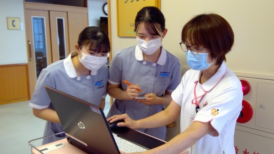 【保健看護学科】初めてのアドバンスド看護実習が終了しました