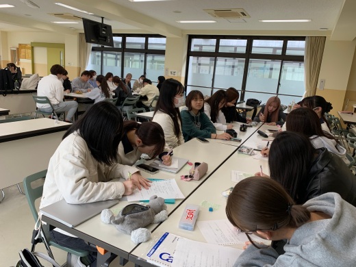 先輩の話を忘れないように書きとめていました