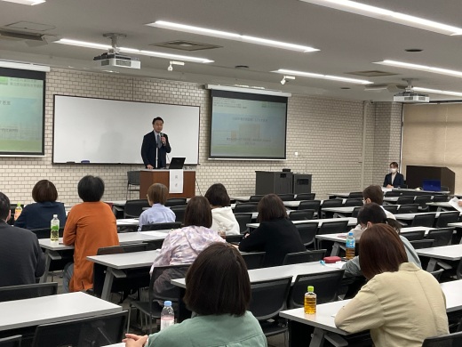 教育講演の様子