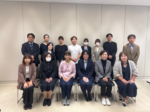 第21回宮城県糖尿病看護研究会終了後、研究会関係者、教員、ゼミ生で記念撮影