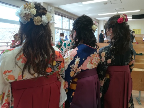 新たな決意を胸に羽ばたいていきます。