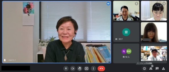 中村令子教授(成人看護学)より、閉会の言葉。卒業生から、元気をもらいました。