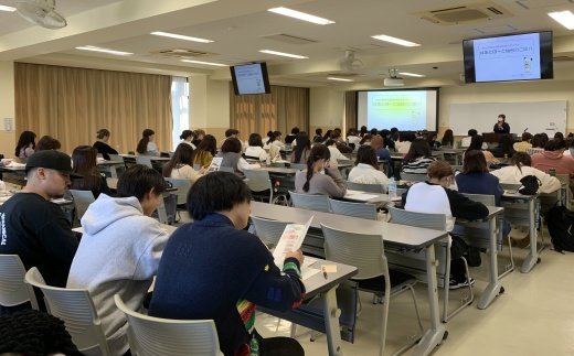【保健看護学科 リエゾンゼミⅡ】「はあとケアサークルYELL」の皆さんからの講話を通して、メンタルヘルスについて考えました