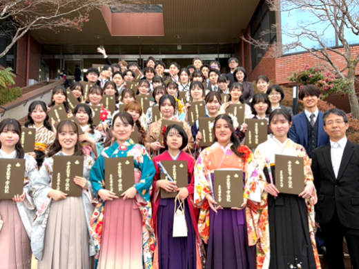 作業療法学専攻の卒業生のみなさん