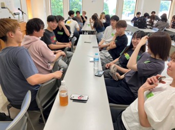 【理学療法学専攻】言葉の駆け引きで深まる絆！“心理戦”クラス交流イベント開催