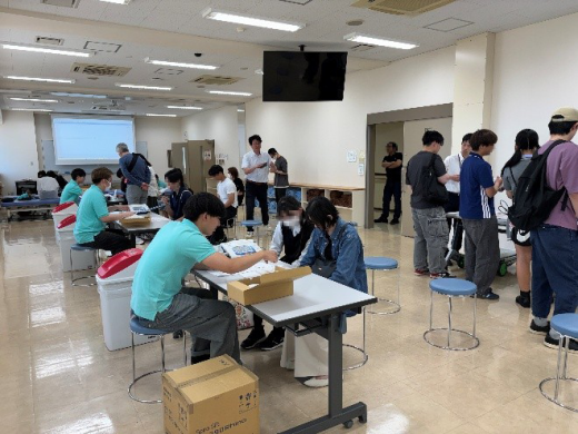 自分の数値に驚き！？学生スタッフと一緒に楽しく身体測定体験！