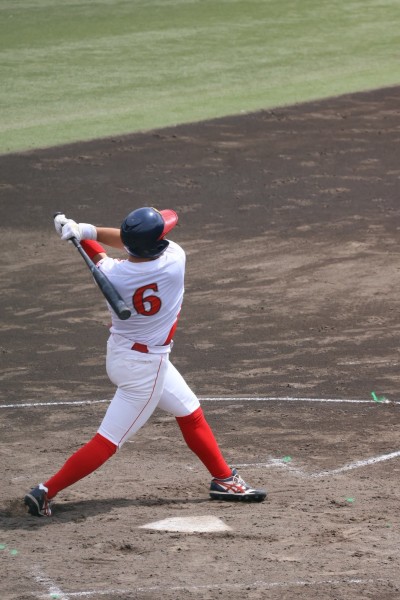 【理学療法学専攻】祝・全国優勝！理学療法学専攻の学生が軟式野球で日本一に輝きました！