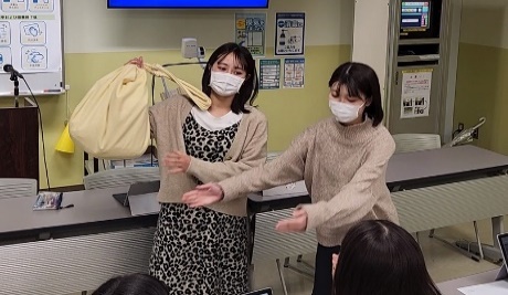 ロールプレイを使った「場面考察」
